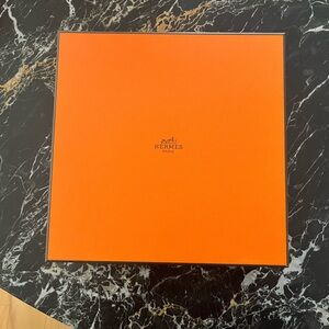 Hermès Orange Box